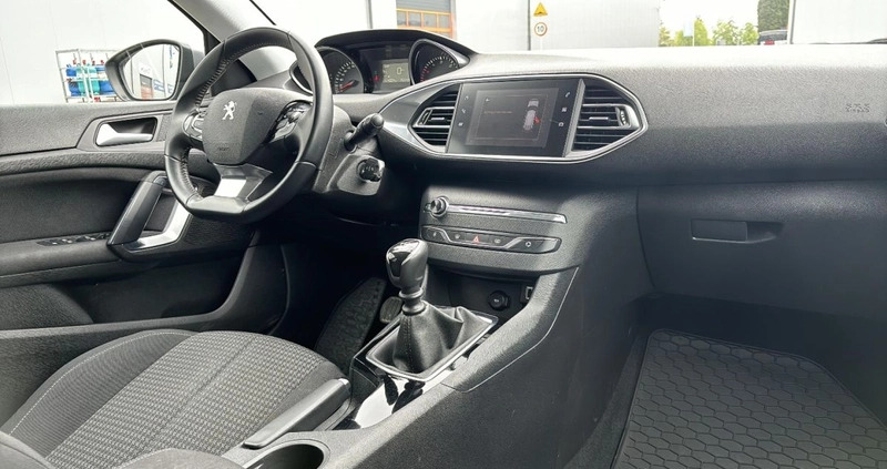 Peugeot 308 cena 50000 przebieg: 113968, rok produkcji 2019 z Wołomin małe 301